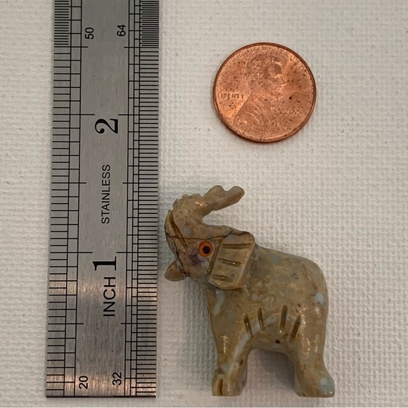 Steatite ELEPHANT Soapstone Figurine MINI Carved Crystal Animal Stone Pet 1.5” - Picture 12 of 13
